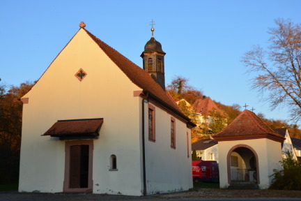 Außenansicht der Kreuzkapelle Retzstadt