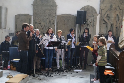 Band Spontan bei einem Kirchenkonzert
