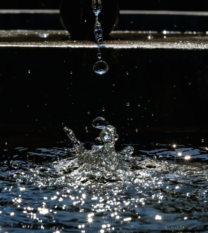 Wasser Quelle 